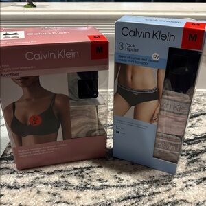 New in box! Bundle of 2 CK! Calvin Klein Bra and Hipster Set. Size M.